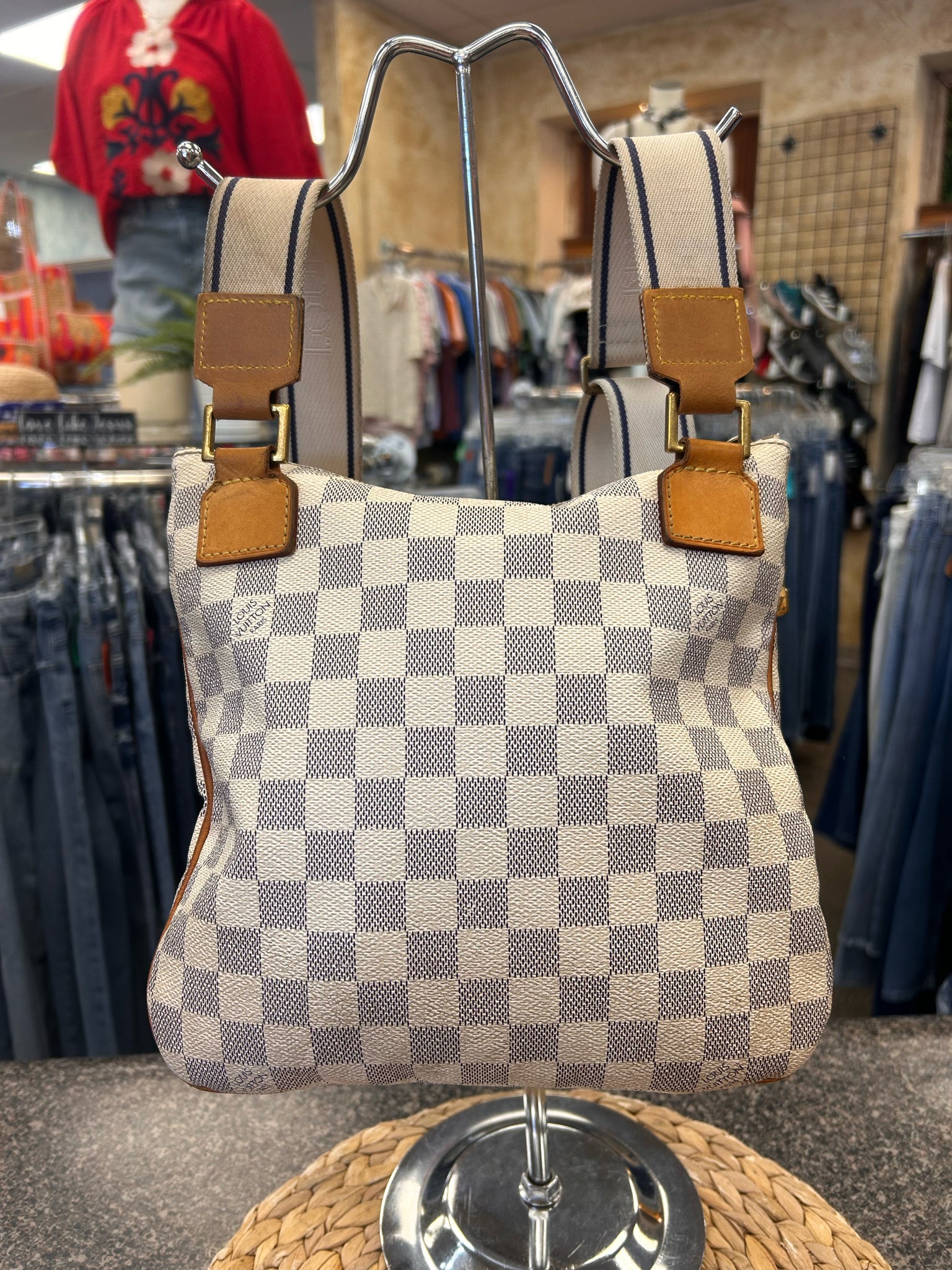 Pre-owned LOUIS VUITTON Cream check Brown Trim Crossbody Designer Purse