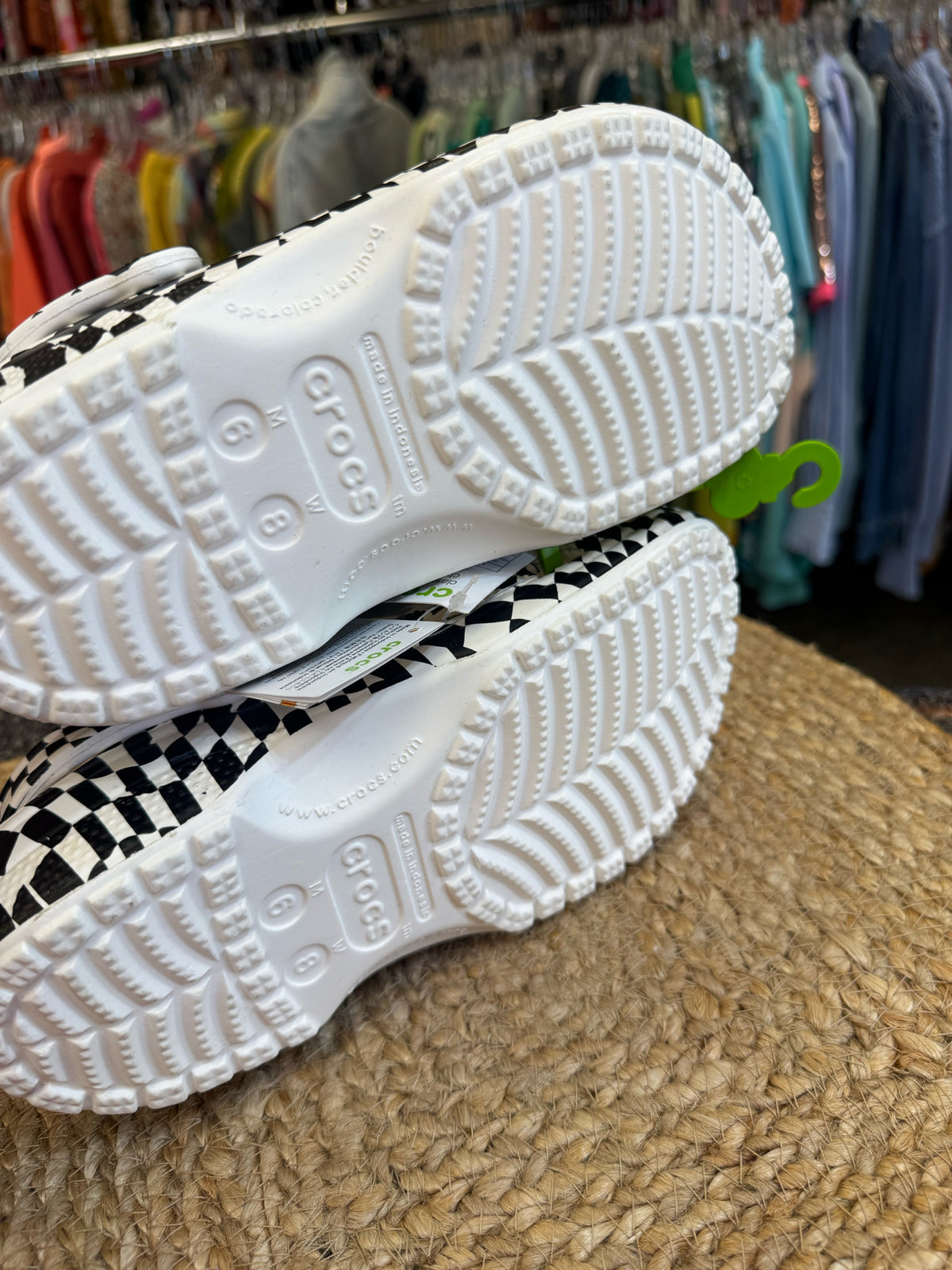 New with Tag CROCS Black check White Size 8 Shoe