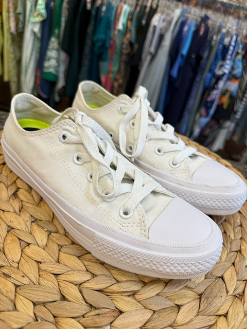 New  Without Tag CONVERSE White Size 6 Sneaker