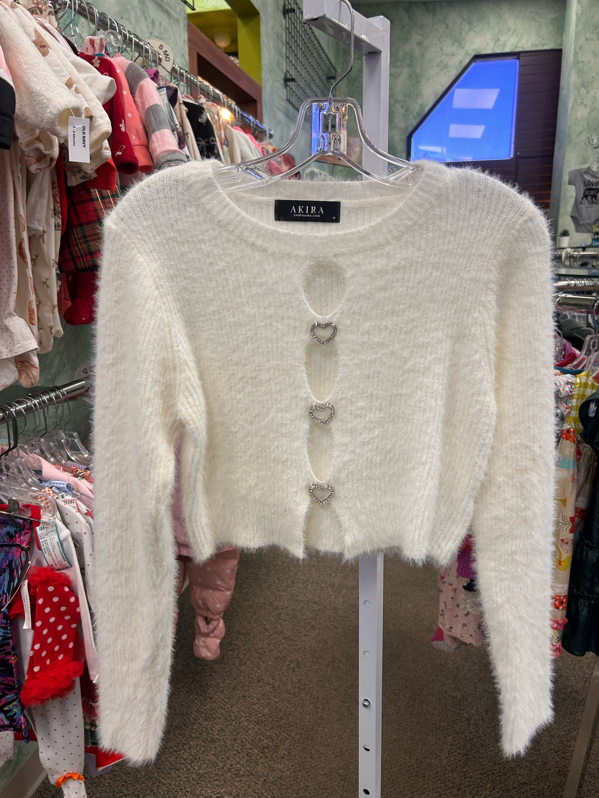Pre-owned AKIRA White Size S Long Sleeve Sweater