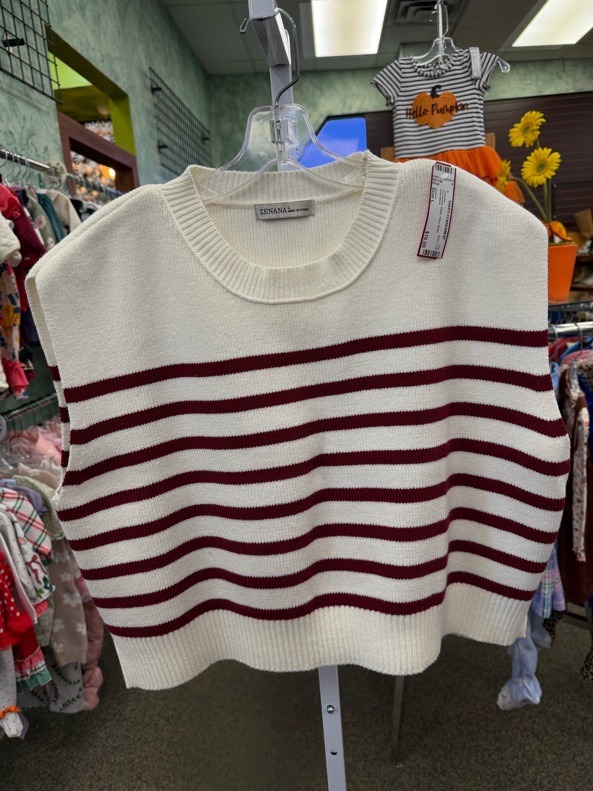 Pre-owned Zenana White Wine Stripe Size L Sleeveless Sweater