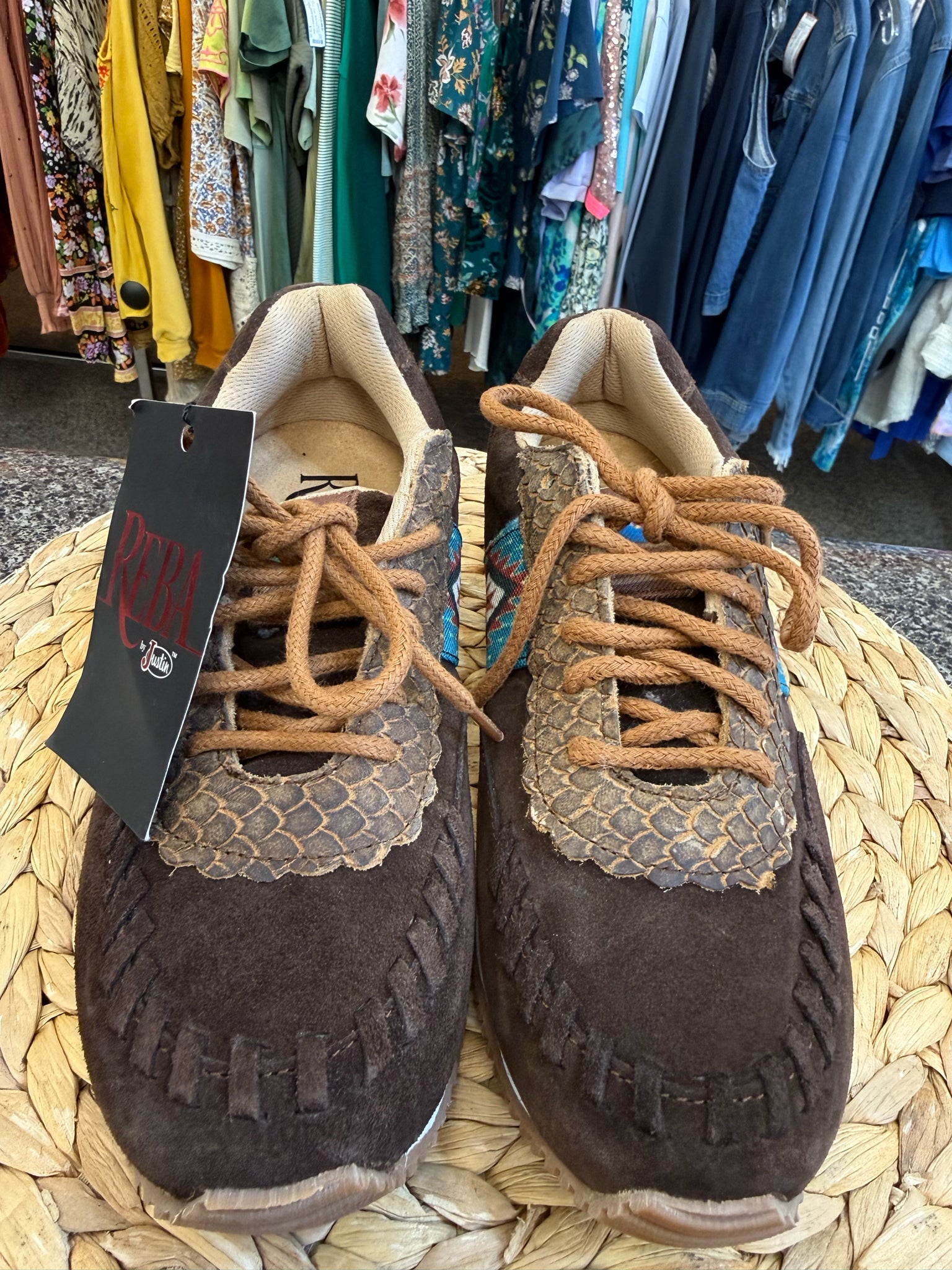 Pre-owned REBA Dark brown Teal trim Size 7.5 Sneaker