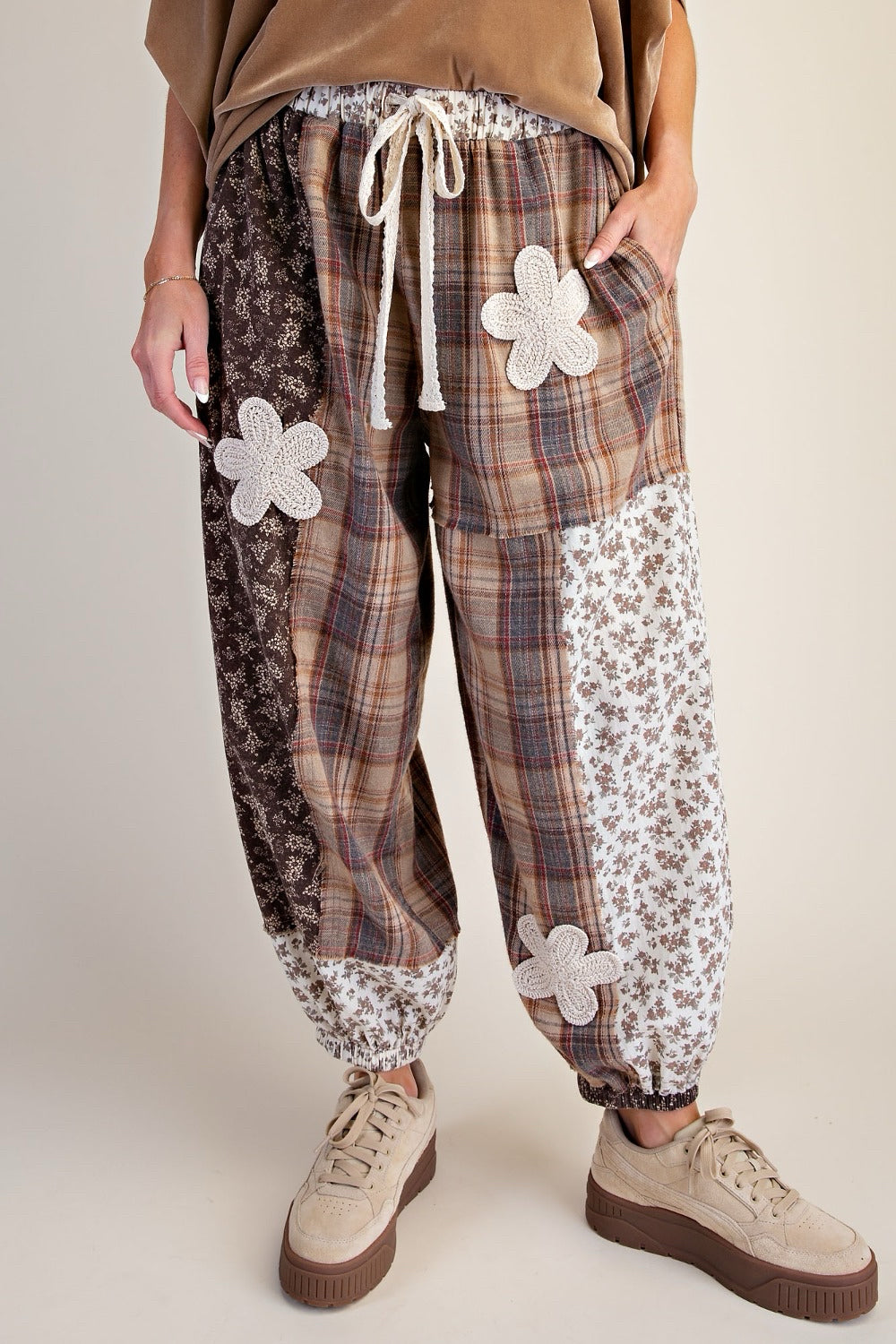 New EASEL Brown print Size Small Pants