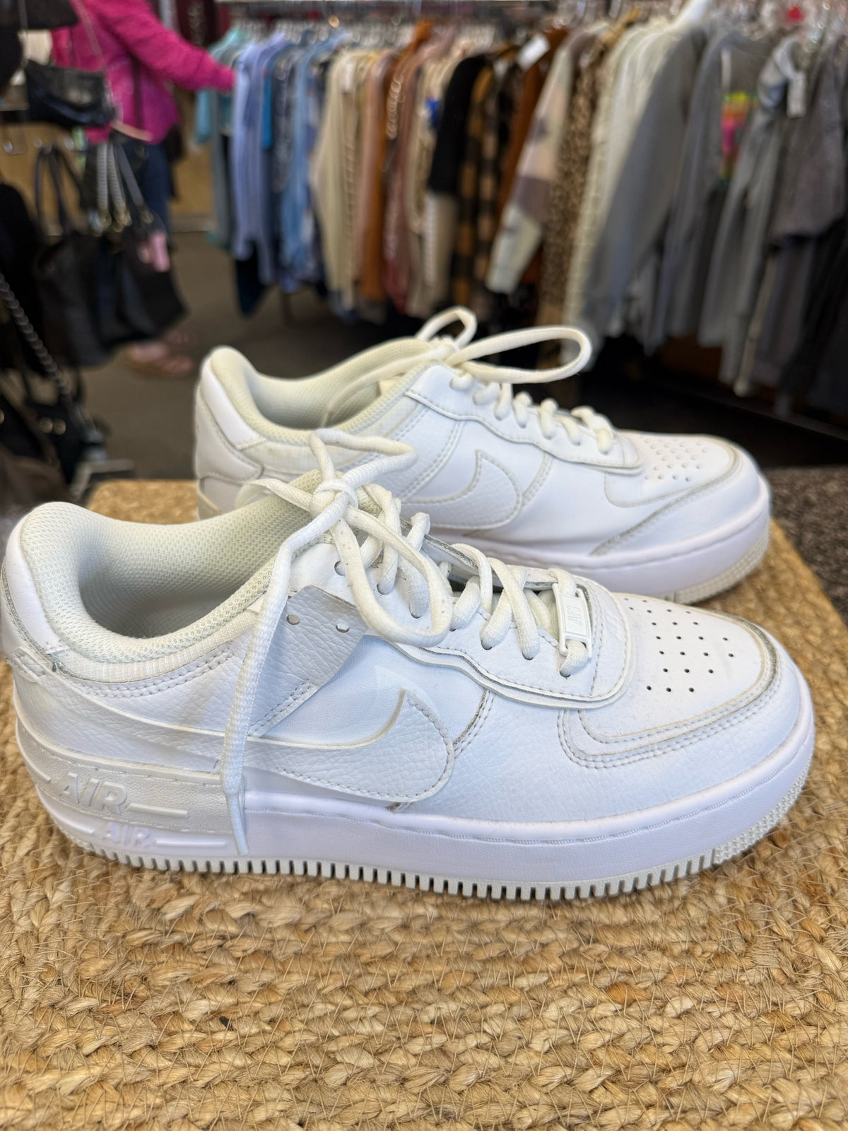Pre-owned NIKE AIR FORCE White Size 7.5 Designer Sneaker