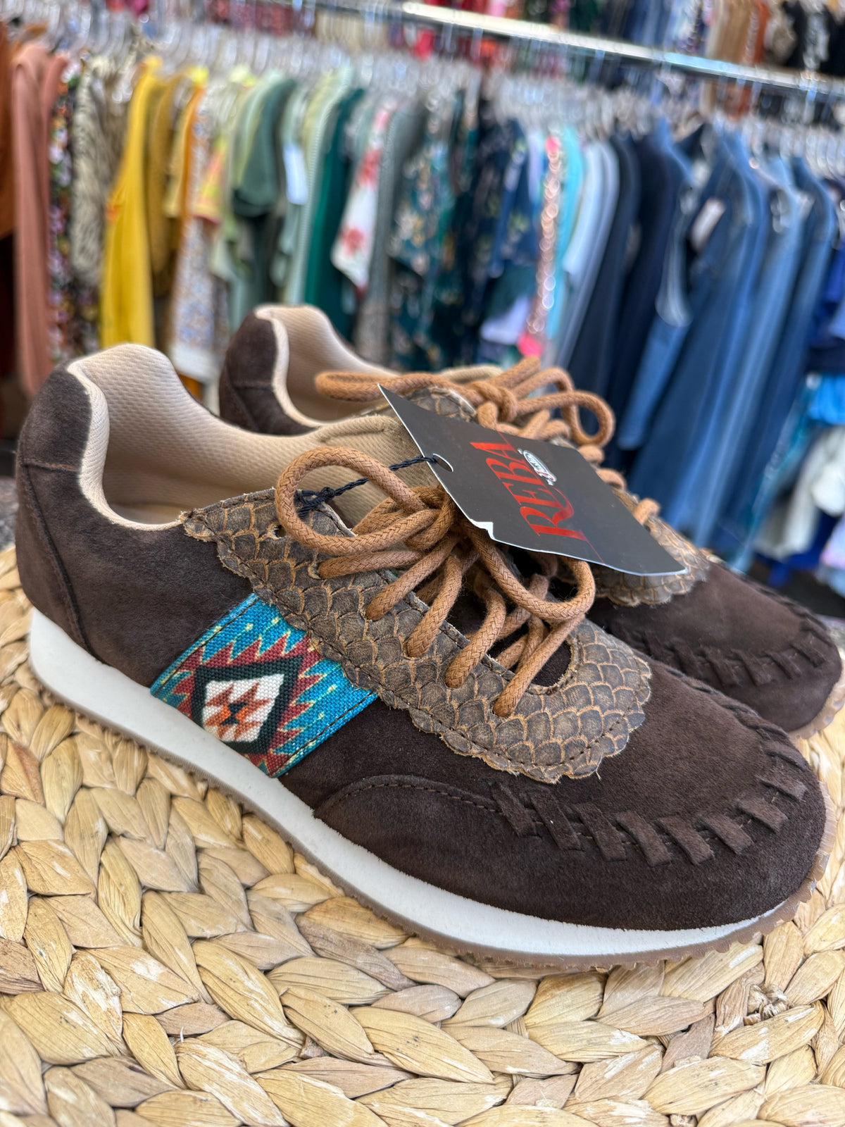 Pre-owned REBA Dark brown Teal trim Size 7.5 Sneaker