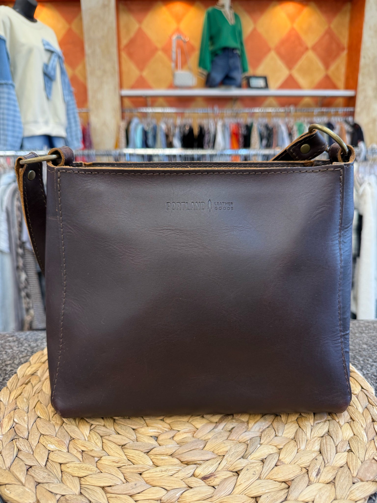 Pre-owned PORTLAND LEATHER GOODS Brown Shoulder Designer Purse