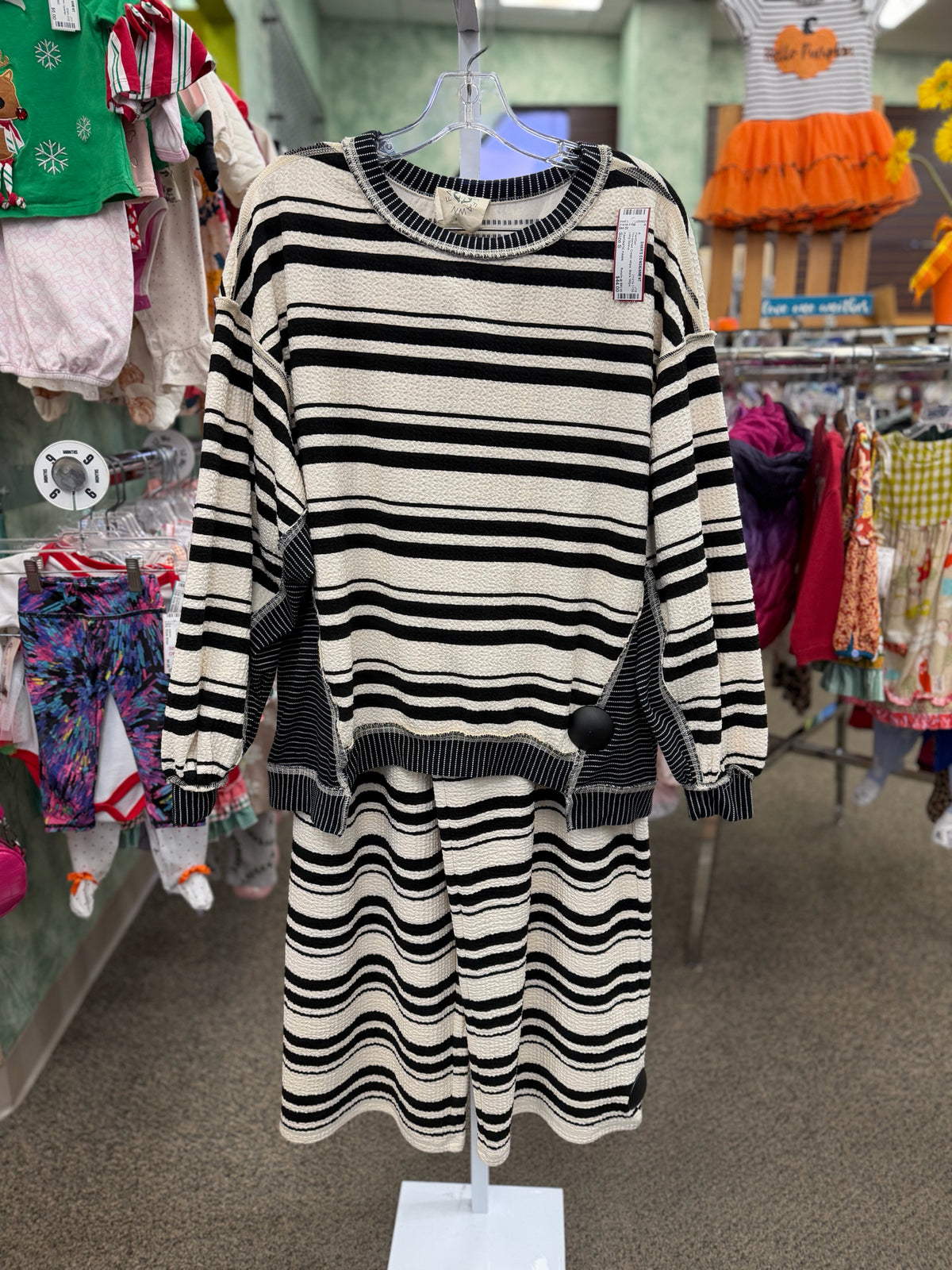 Pre-owned FANTASTIC FAWN Cream stripe Black Stripe Dr Size S Long Sleeve PantSet
