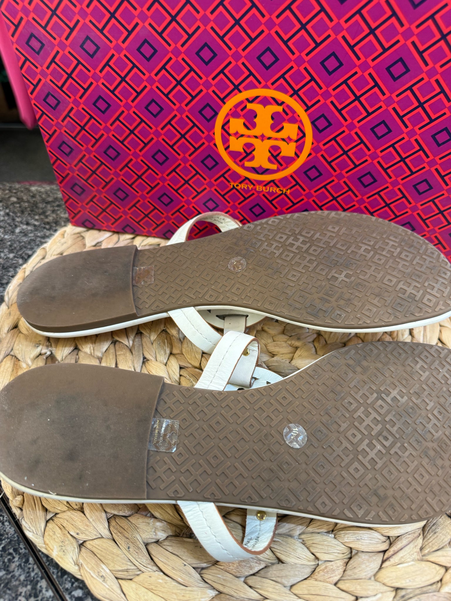 Pre-owned TORY BURCH White Size 10.5 Designer Sandal