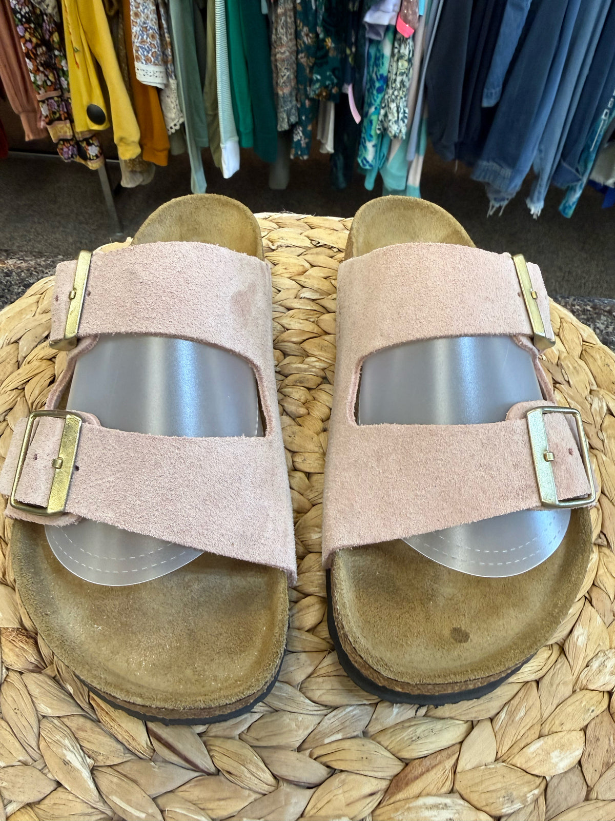 New  Without Tag BIRKENSTOCK Pale pink Size 8 Designer Sandal
