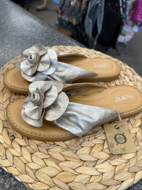 New with Tag BORN Bronze Size 9 Sandal