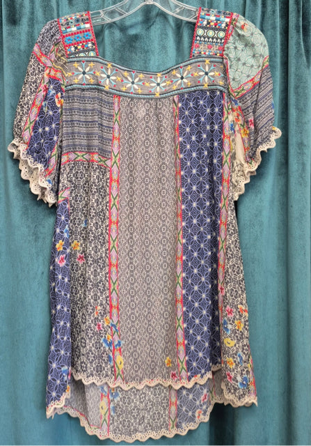 Pre-owned JOHNNY WAS Navy Pink Trim Size* M Quarter Sleeve Designer Blouse