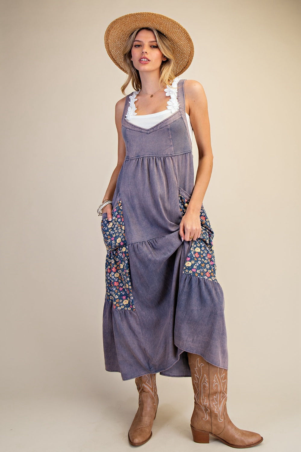 New EASEL Dusty blue Floral Trim Size Small Overall Dress