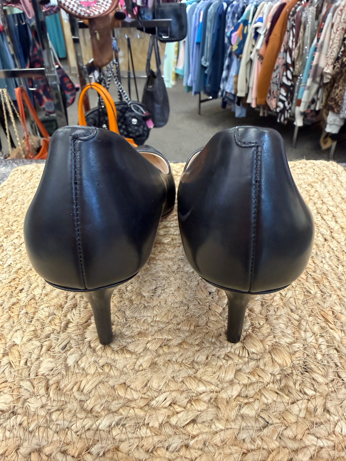 Pre-owned COLE HAAN Black Size 9 Heel