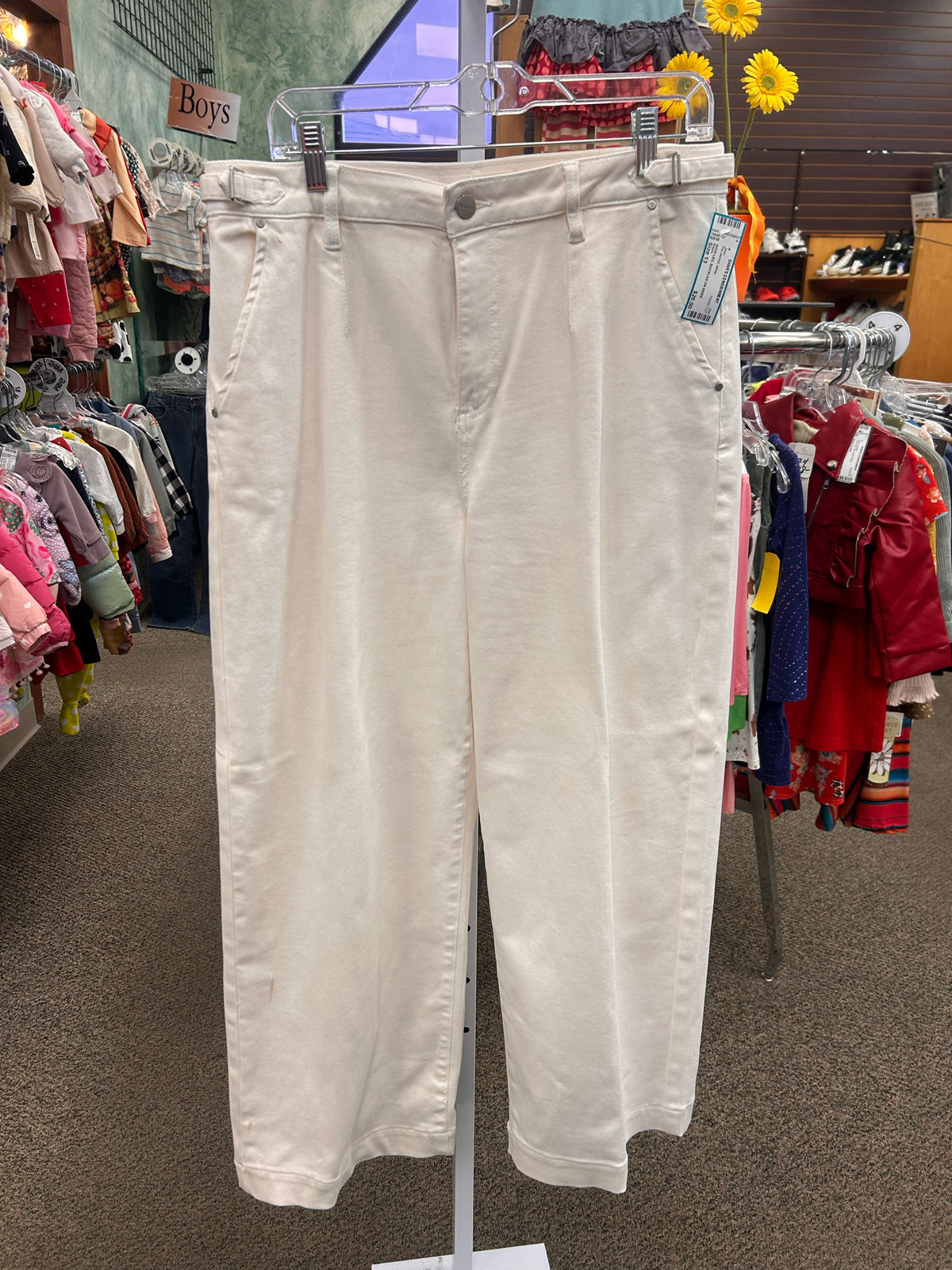 Pre-owned Risen White Size: 13 Jean
