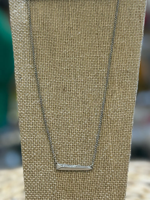 Pre-owned KENDRA SCOTT Silver Designer Necklace