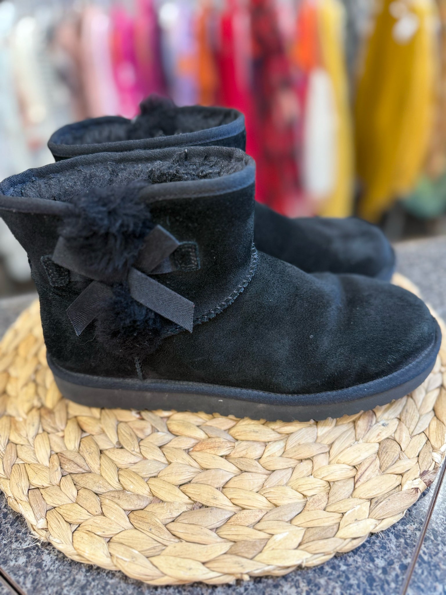 Pre-owned UGG Black Size 9 Designer Bootie