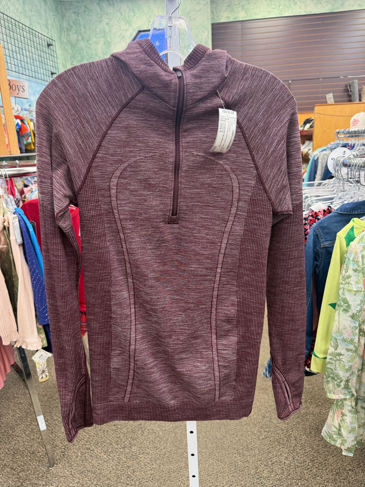 Pre-owned Lululemon Wine blend Size S Long Sleeve Pullover